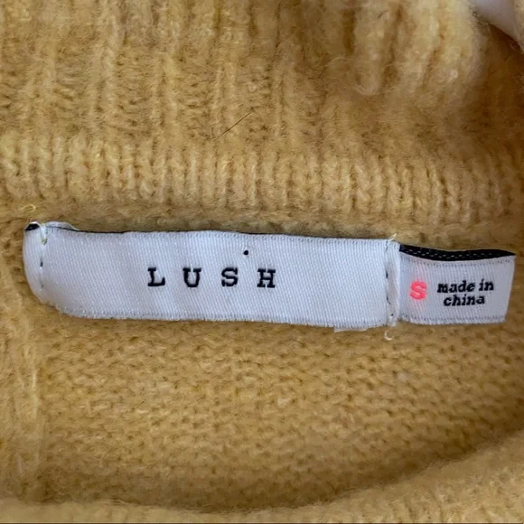 Yellow sweater only worn once! - Picture 3 of 4